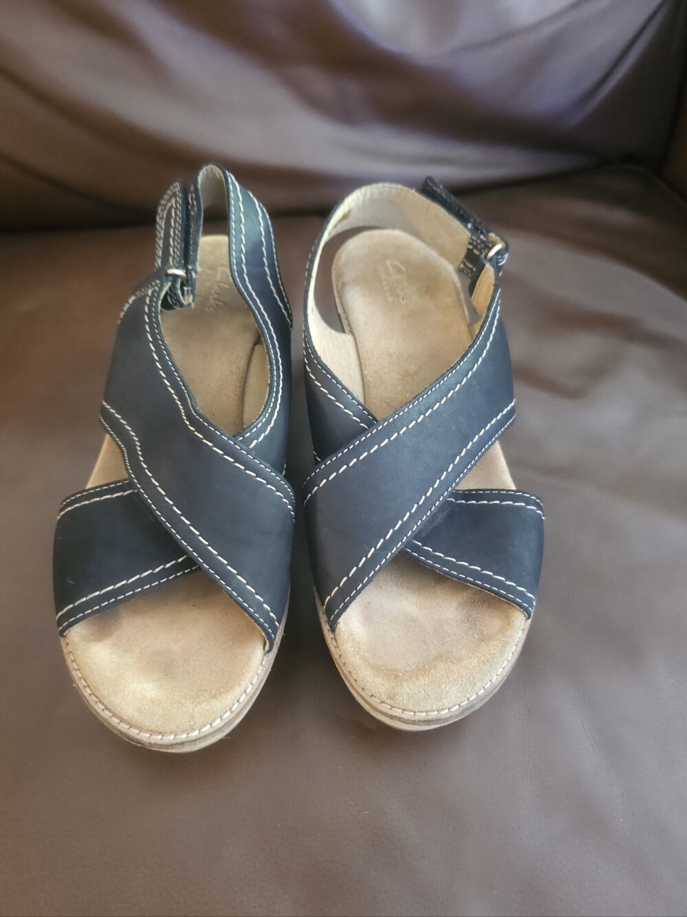Clarks Cross-Strap Slingback Sandals Size 8